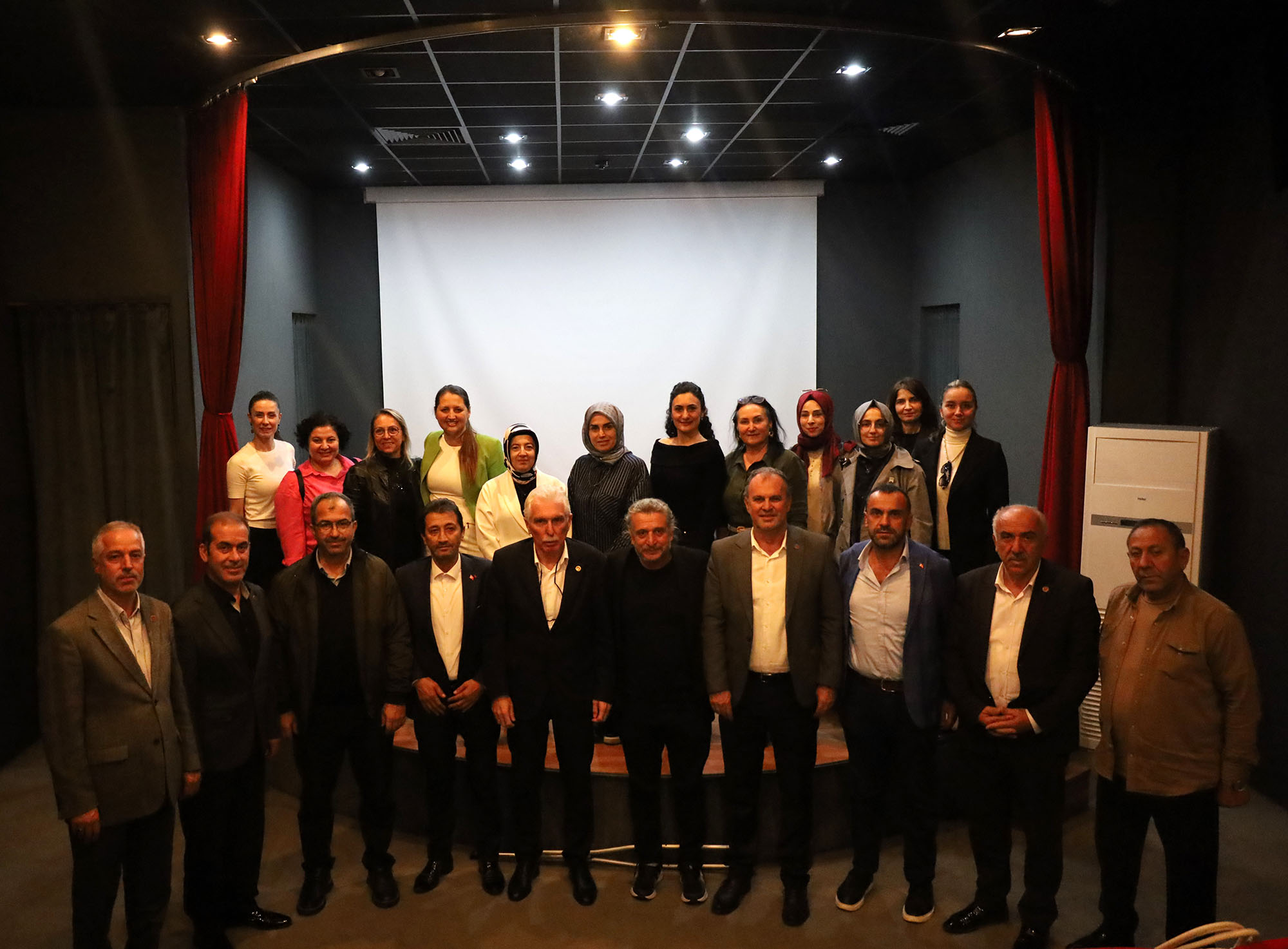 “Yeşil Akıl Buluşmaları: Birlikte Sıfır Atık” programlarının ilki OSM’de gerçekleştirildi