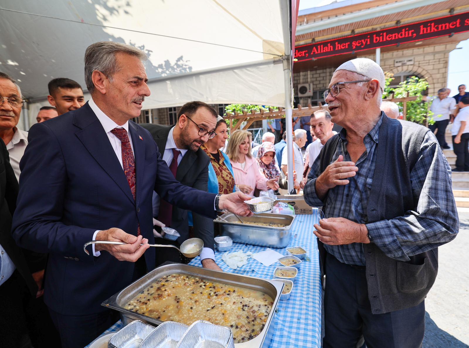 “Kaynarca her geçen gün yepyeni hizmetlerle gelişmeye devam edecek”