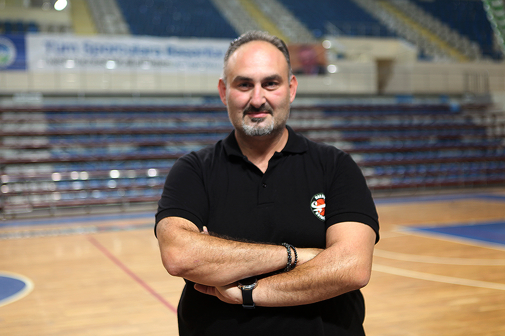 Büyükşehir Basket seyircisiyle buluşuyor