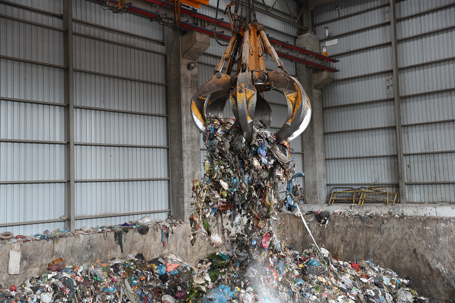 DOA ve SEKAY’ın rakamları Sıfır Atık Günü’nde açıklandı: 30 bin hanenin elektriğini dönüşümle ürettiler…