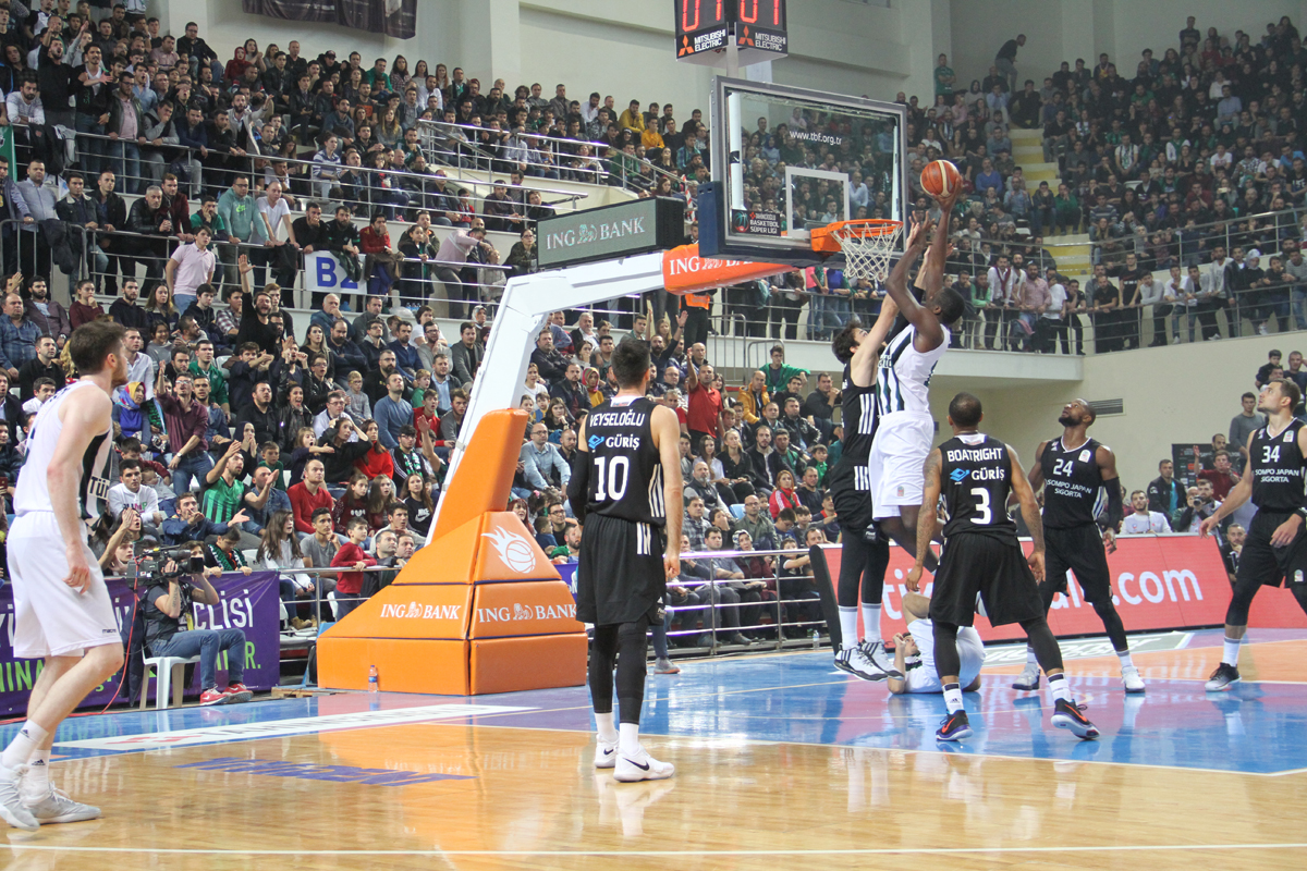 Büyükşehir Basket Beşiktaş’a mağlup oldu