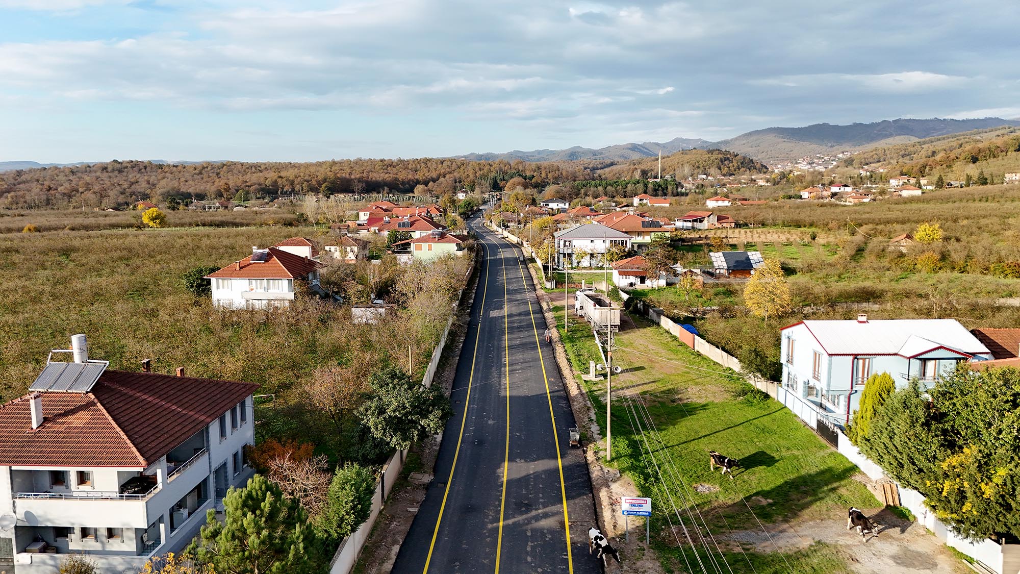 Büyükşehir Hendek’te 20 kilometrelik asfalt çalışmasını tamamladı