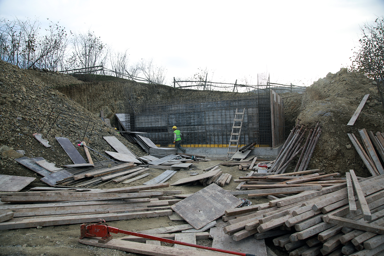 Hendek’in iki mahallesi kaynak suyu içecek