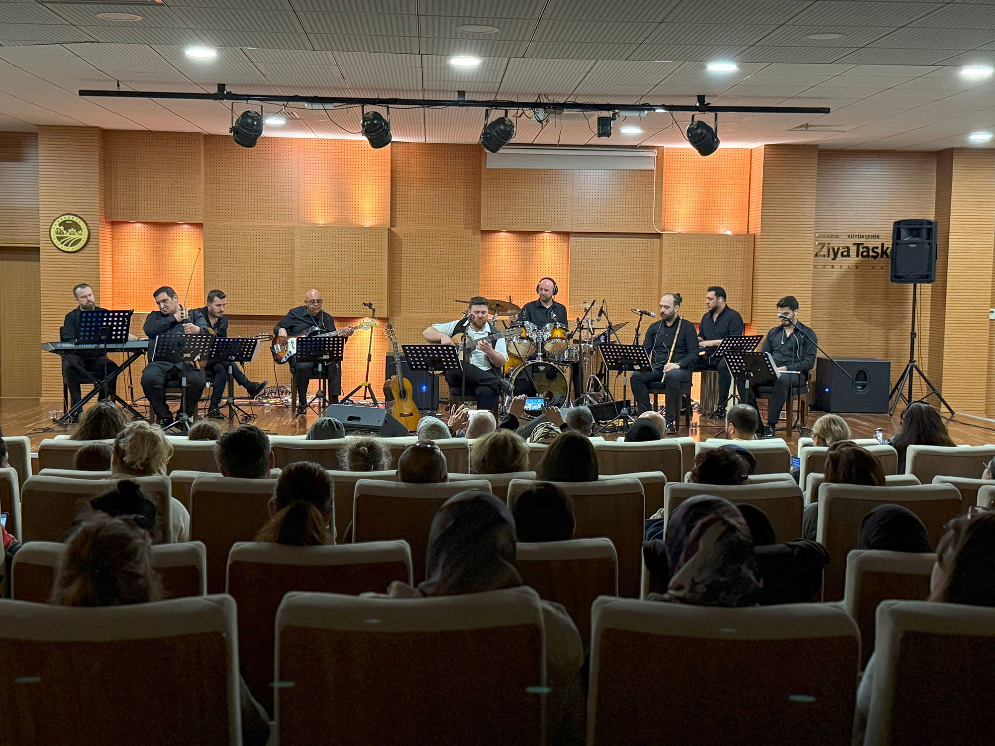 Ziya Taşkent’te müzik dolu gece: Kent Orkestrası’ndan alkış toplayan performans