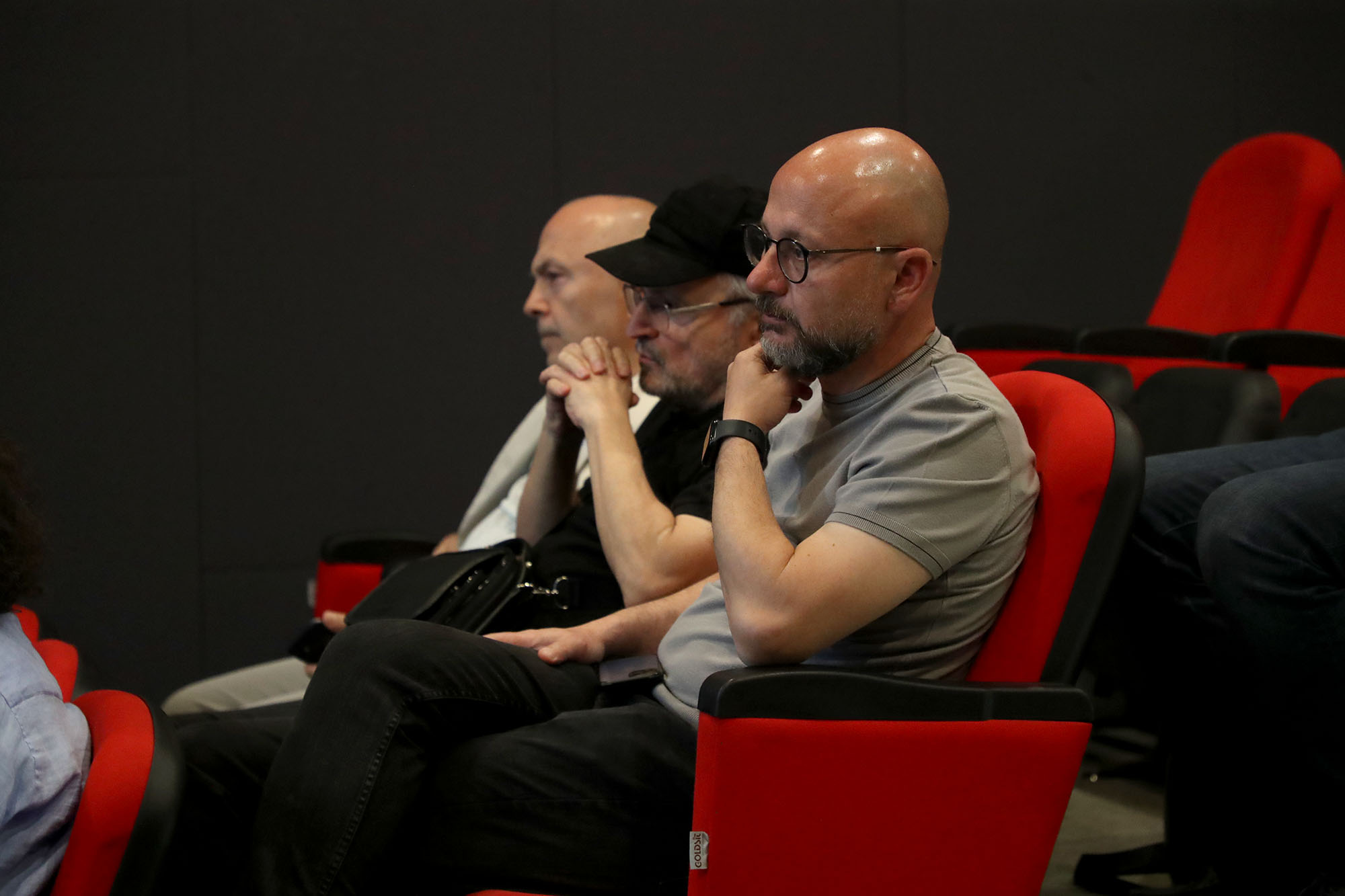 OSM’de film gösterimi ve söyleşinin konusu Lütfi Ömer Akad sineması oldu