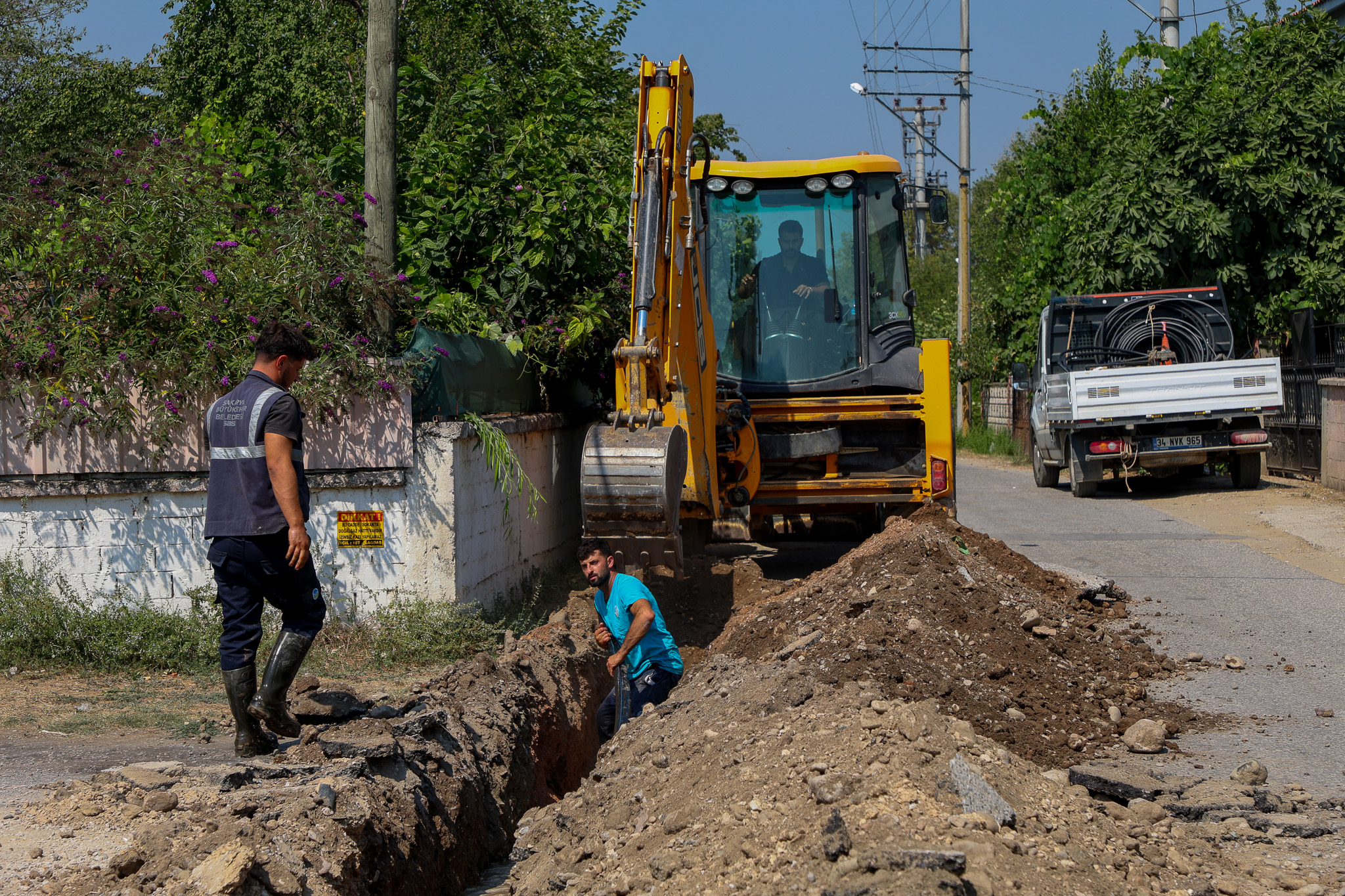 Karapürçek Meşepınarı’nın içme suyu altyapısı yenileniyor