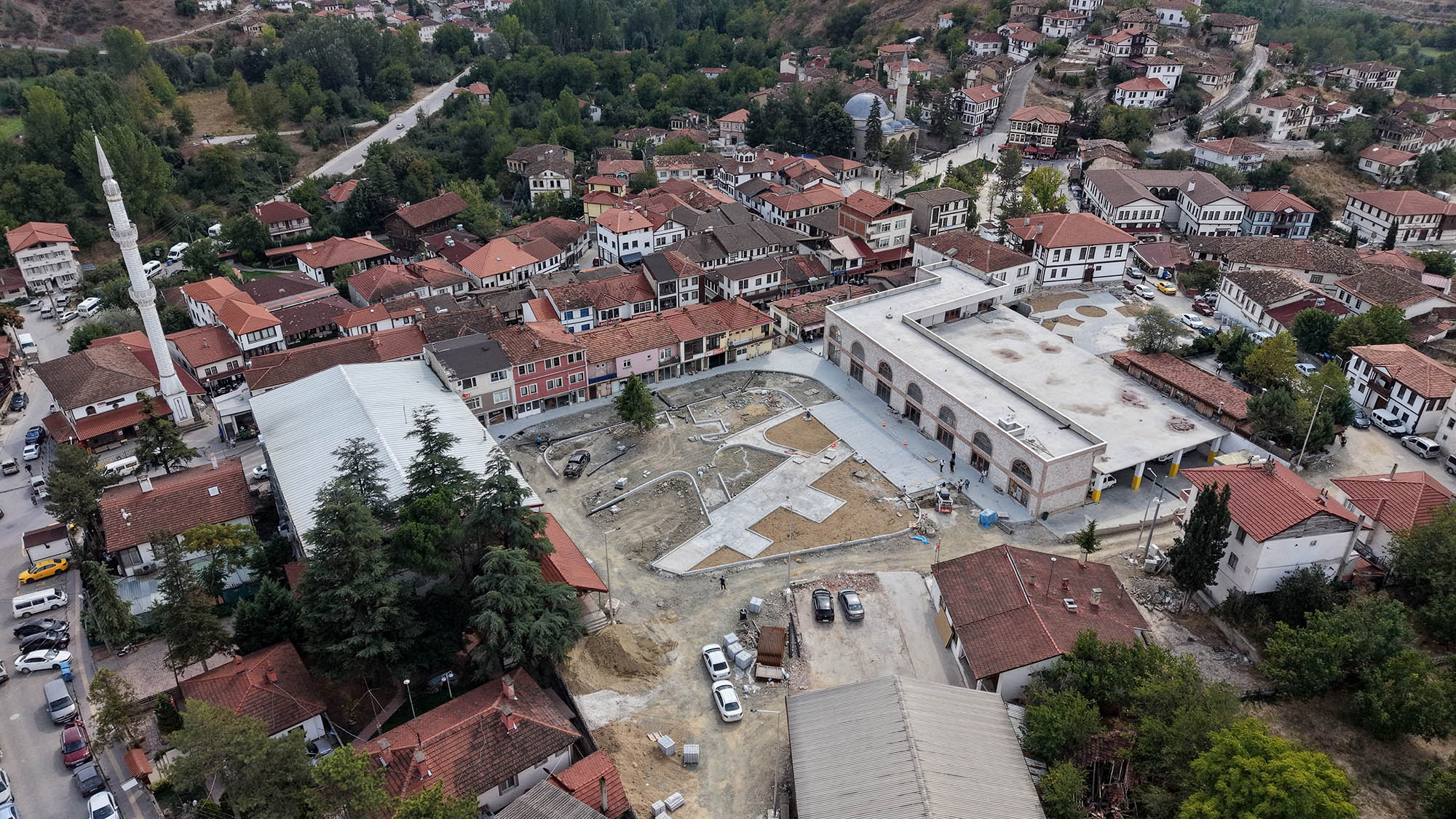 Şehrin turizm rotası Taraklı’ya 4 ayrı projeyle yepyeni bir yüz: Yeni yaşam alanları hızla tamamlanıyor