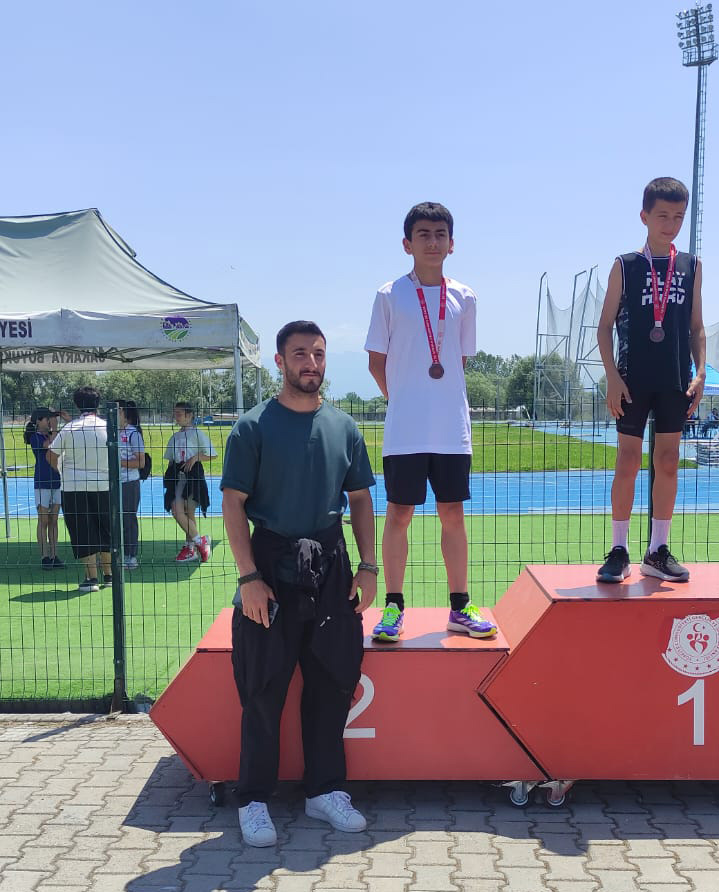 Büyükşehir sporcularından derece ve şampiyonluklar