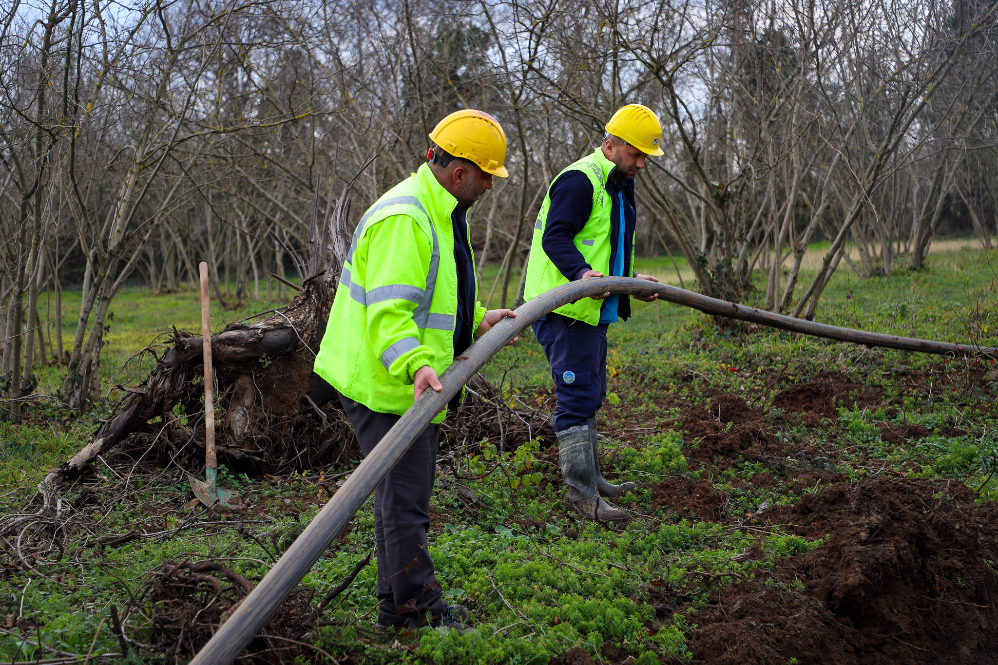 Küçükesence Mahallesi’nde yenilenen 6 bin 400 metrelik hat sayesinde su kayıpları son buldu