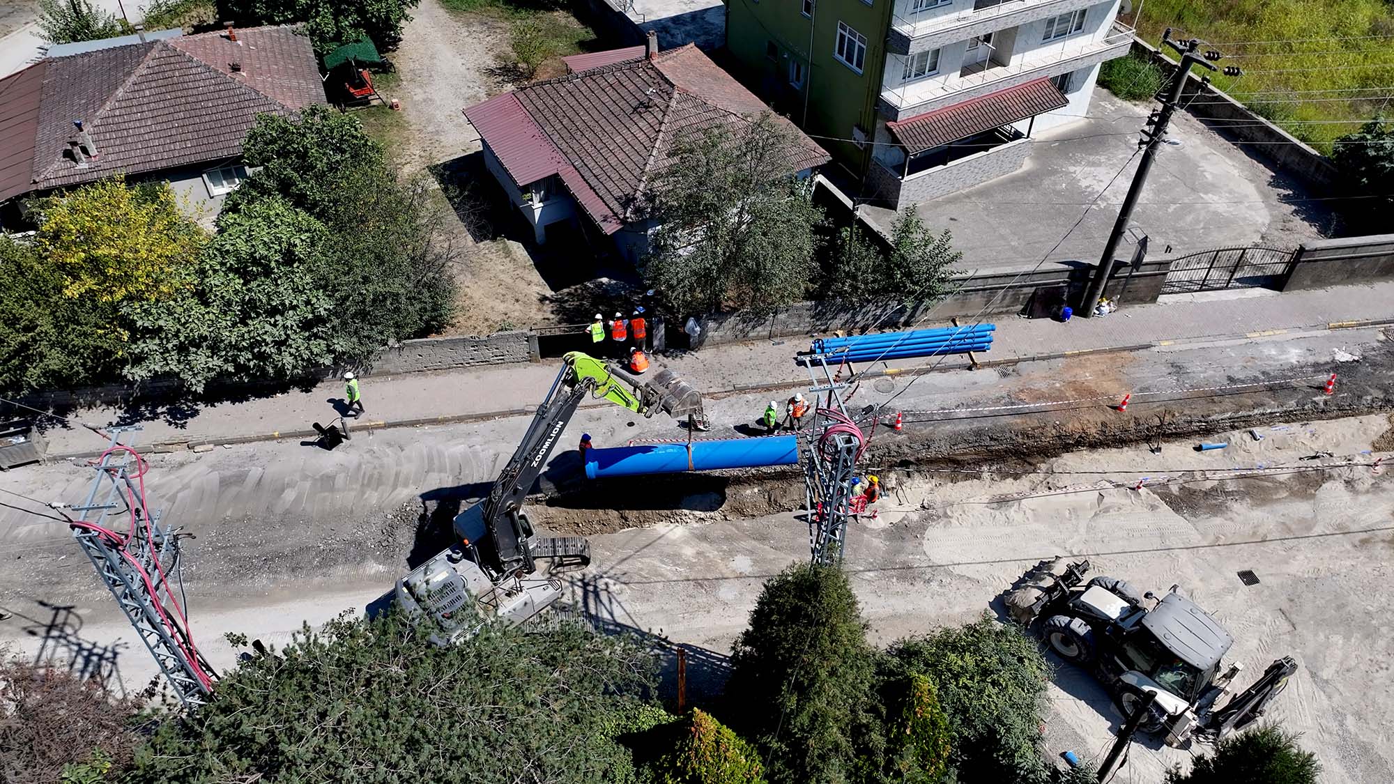 Akyazı’nın geleceğine 1 milyar TL’lik yatırım: “Tarihi bir günde ilçemizin su geleceğini güvence altına alıyoruz”