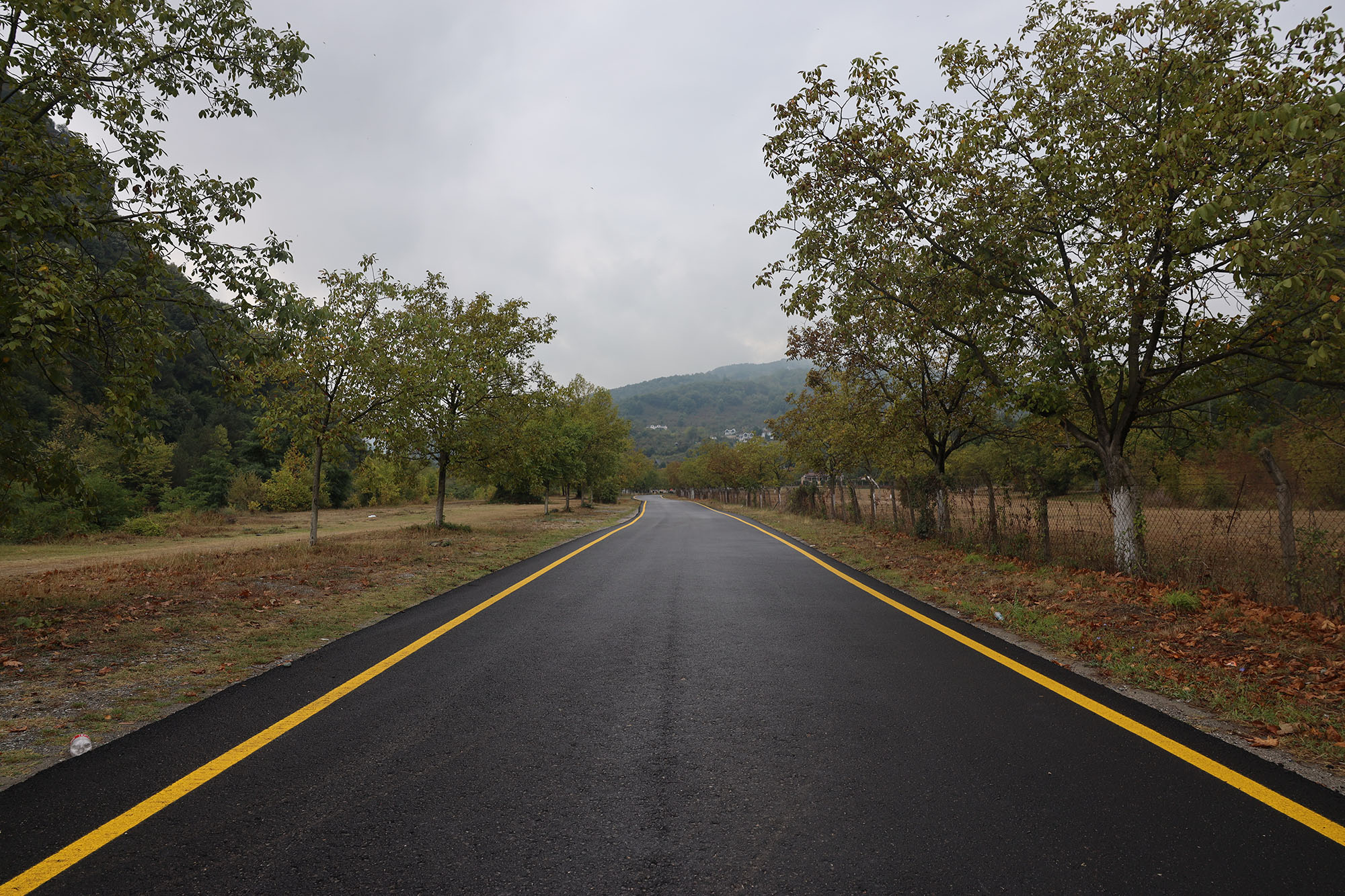 Sapanca’da 5 kırsal mahallede 10 kilometrelik asfalt mesaisi tamamlandı
