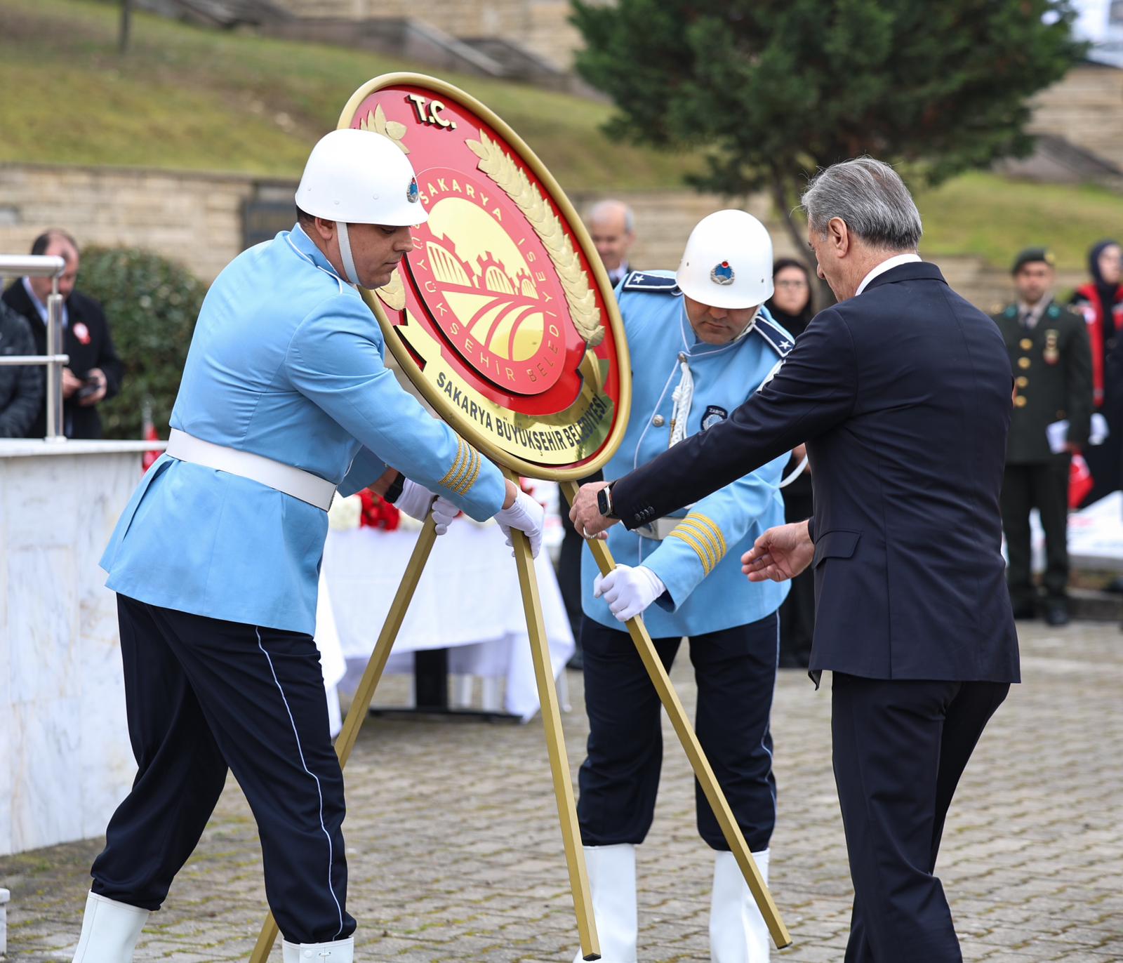 Yusuf Alemdar: “Şehadete koşarak tarihin yönünü değiştirenler, görülmemiş bir destan yazdılar”