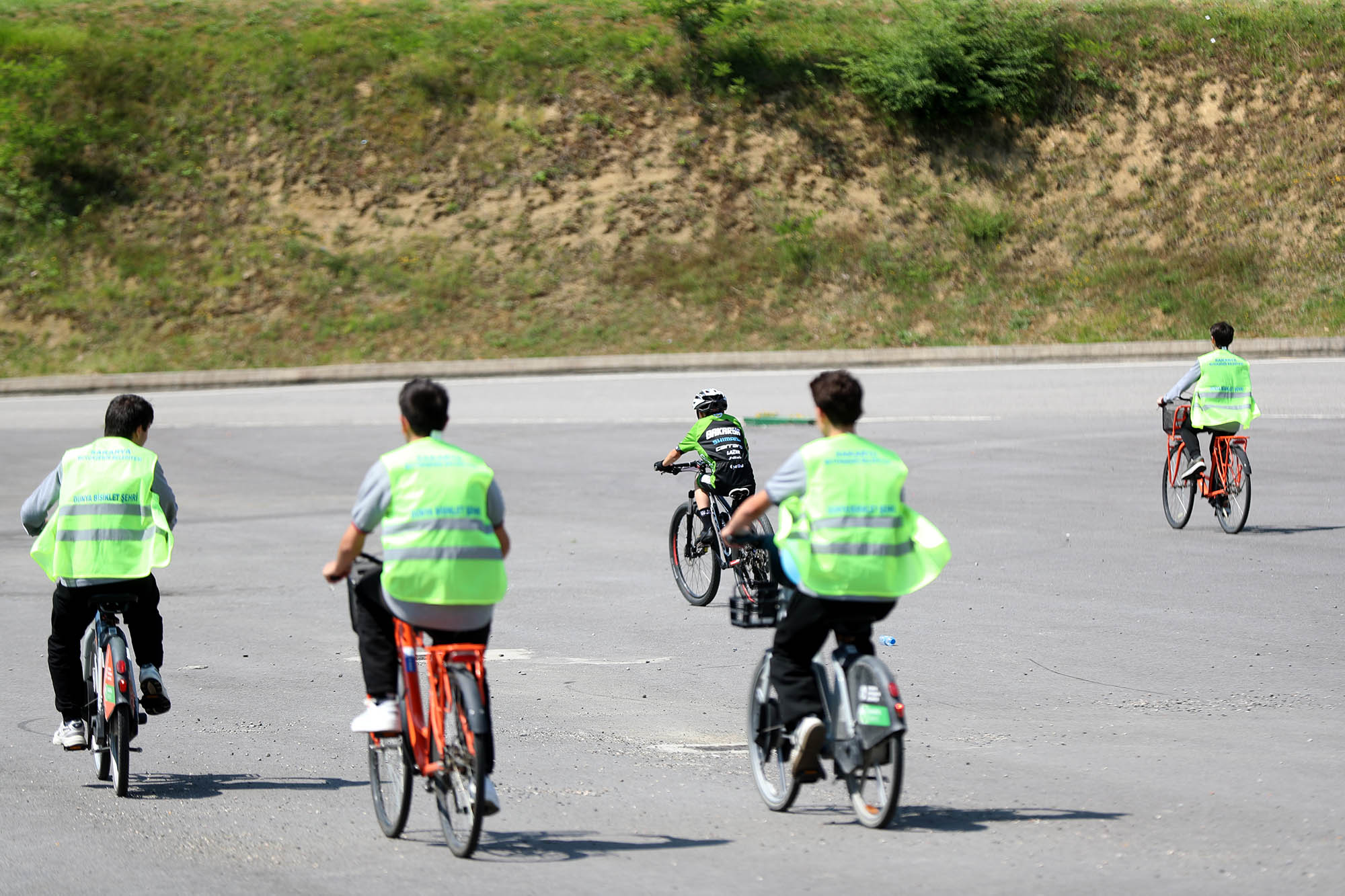 Dünya Bisiklet Günü’nde pedallar vadide sağlıklı bir dünya için döndü