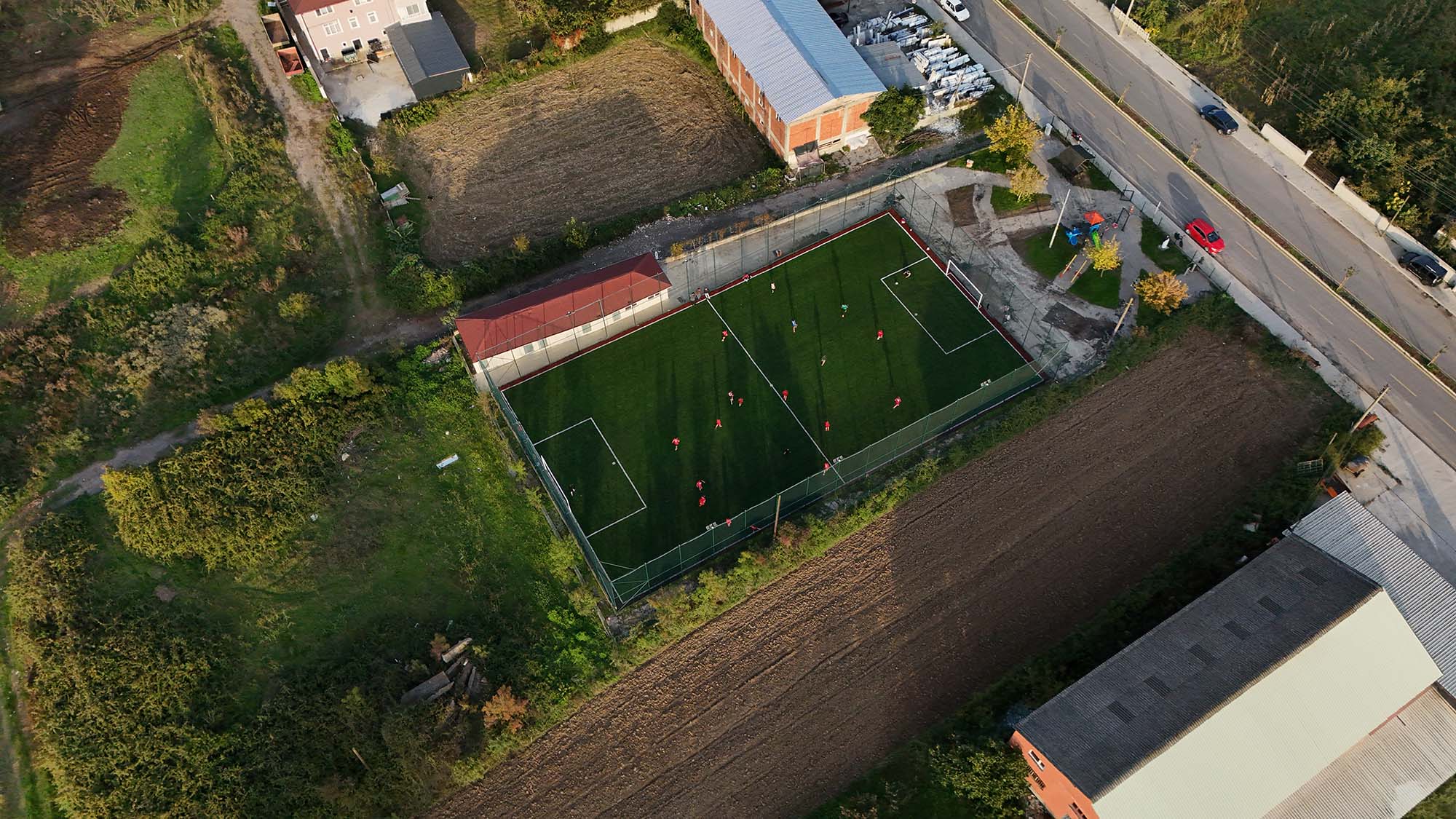 Karasu Limandere yeni spor tesisine kavuştu