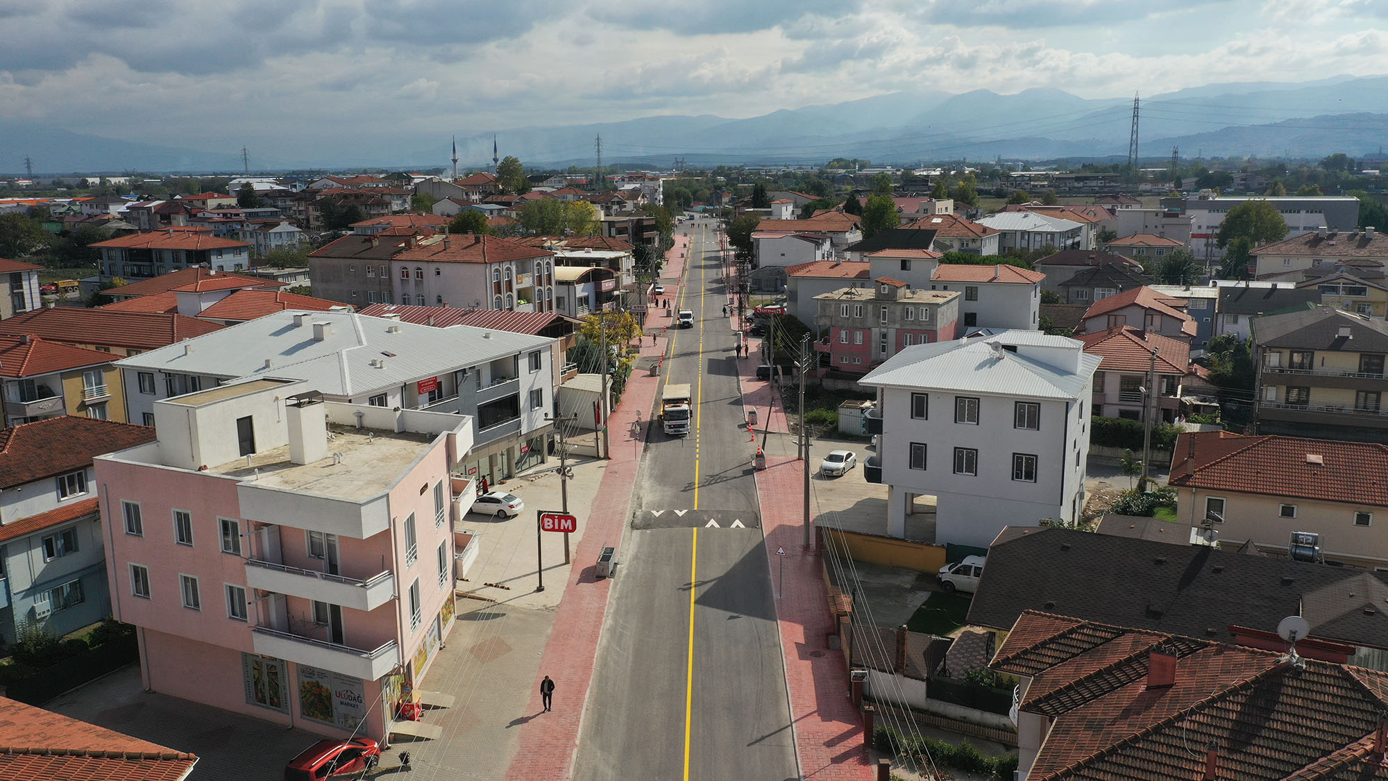 Sil baştan yenilenen Küpçüler Caddesi’ne renk katan son dokunuş