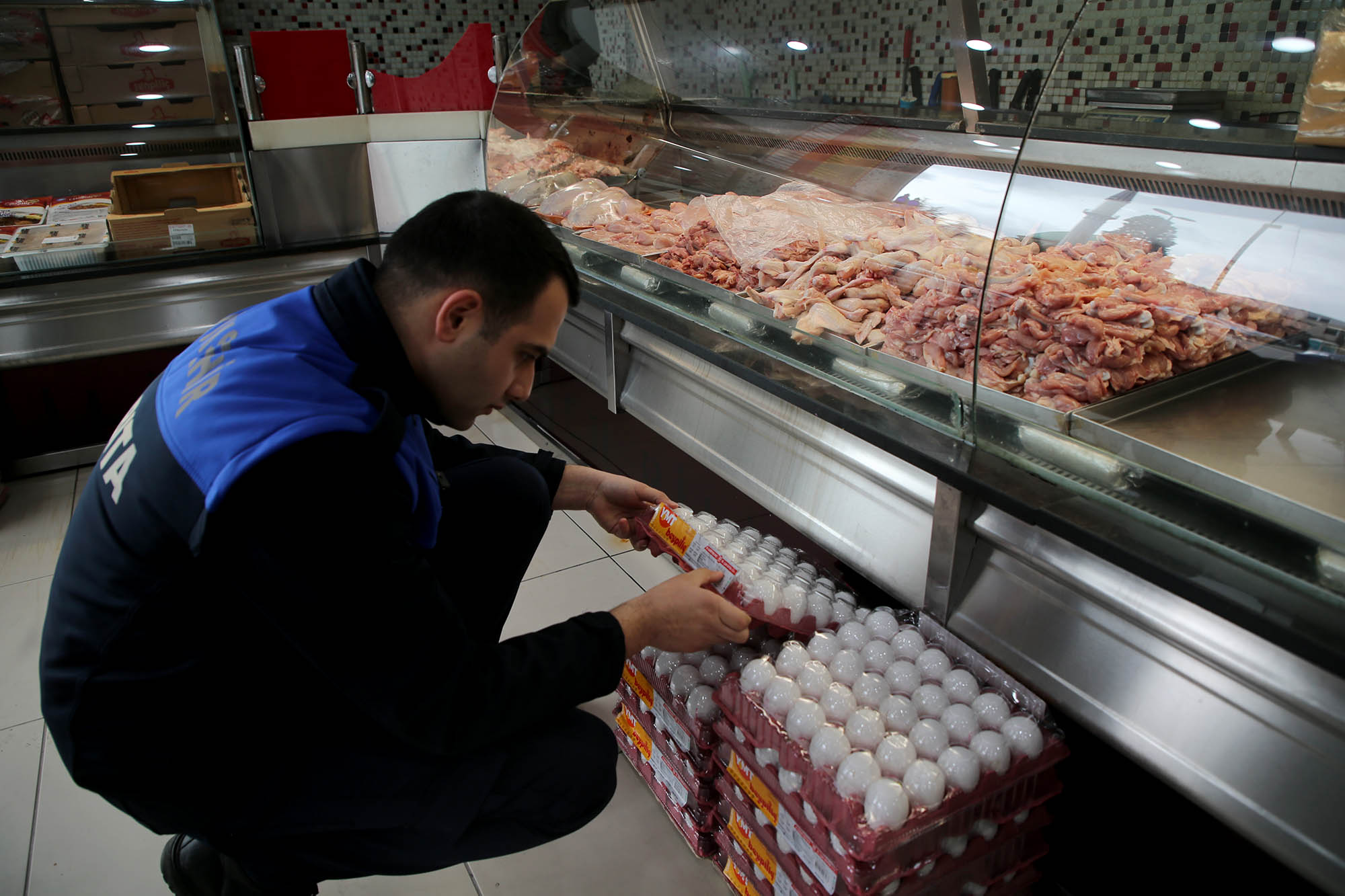 Büyükşehir’den Ramazan denetimi: Ürünlerdeki bu detayları tek tek incelediler