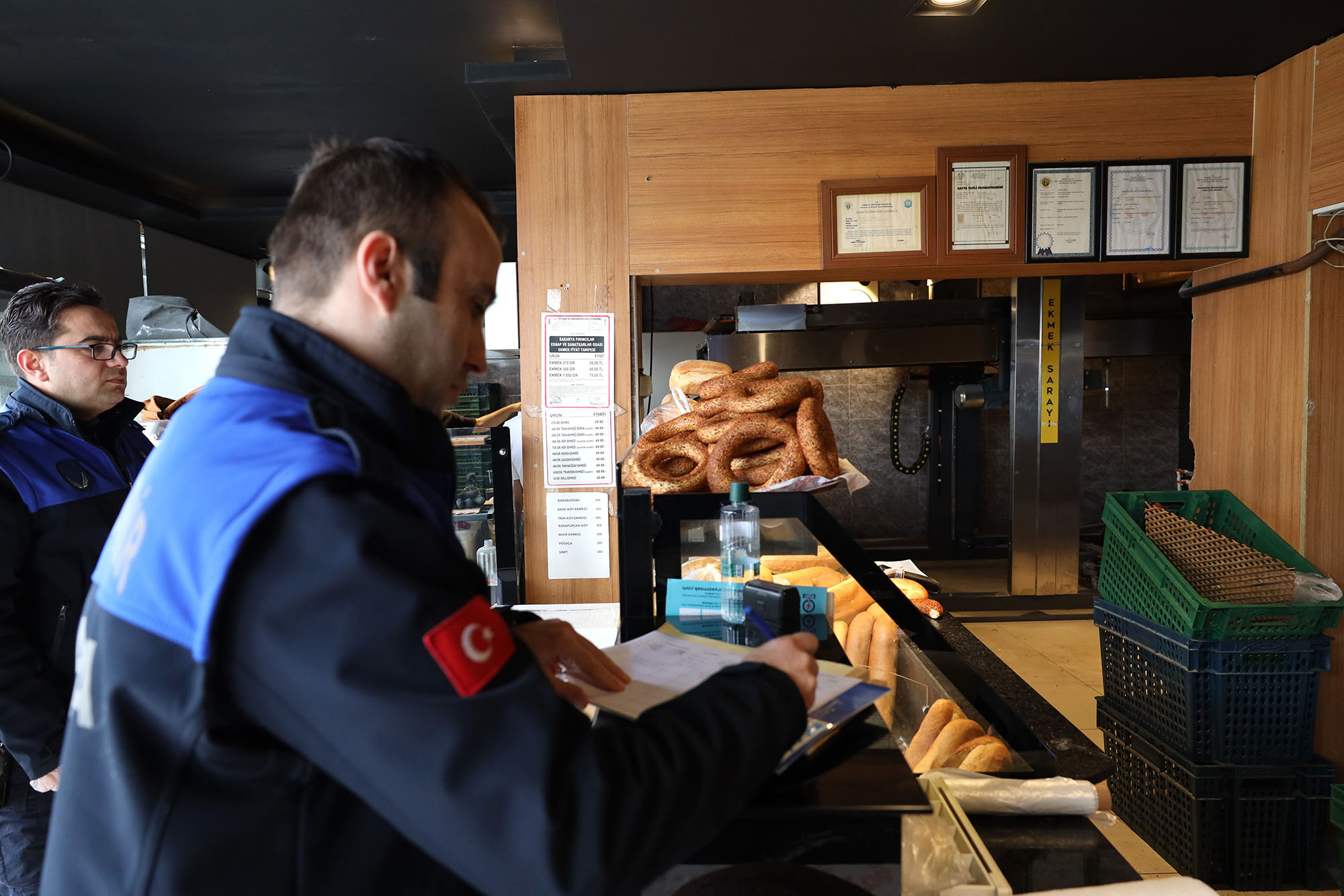 Büyükşehir Zabıtası Ramazan öncesi fırınları tek tek denetledi