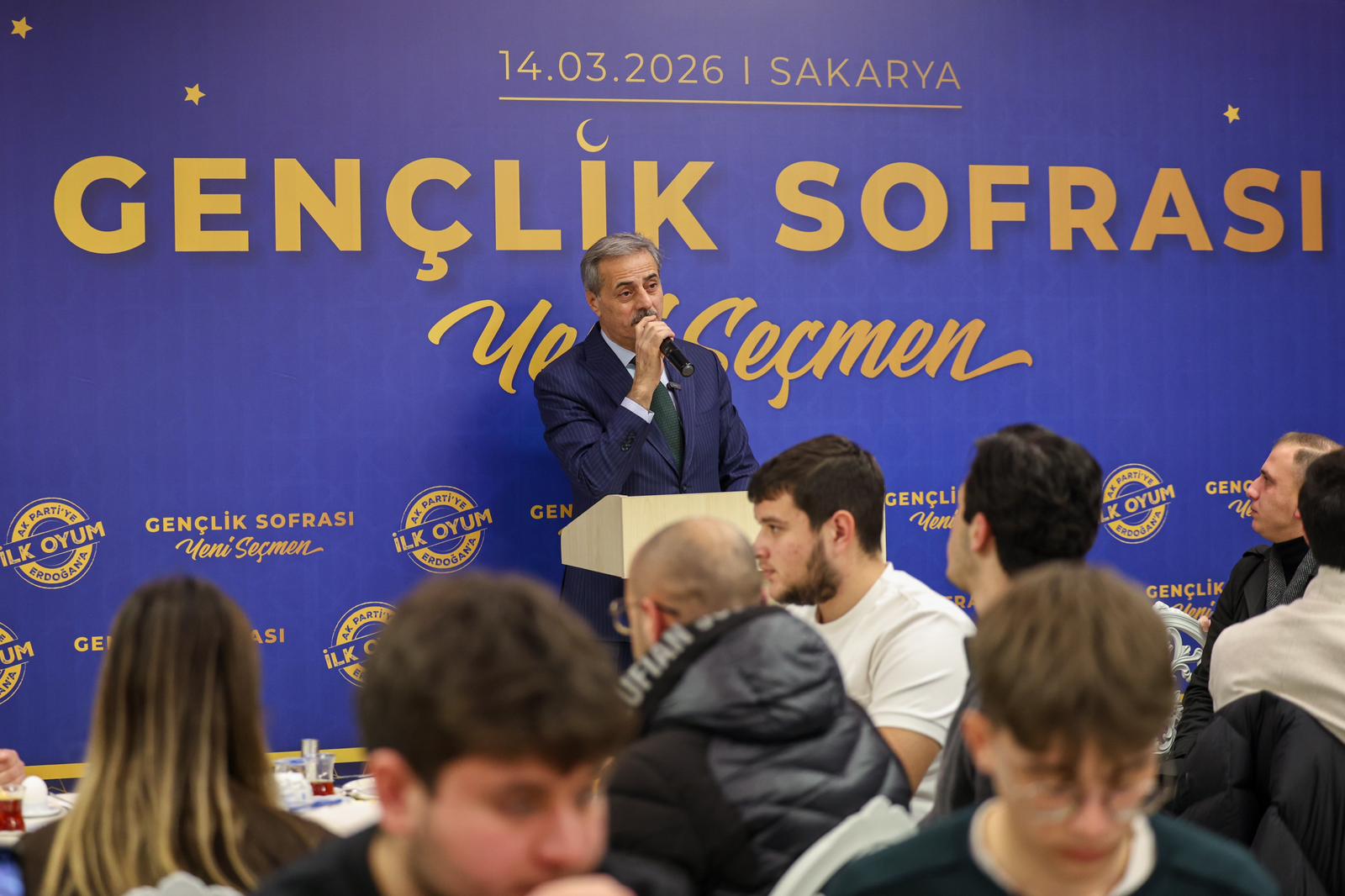 Başkan Yusuf Alemdar gençlere buluştu: “Gayemiz her alanda daha güçlü bir Sakarya’nın inşasıdır”