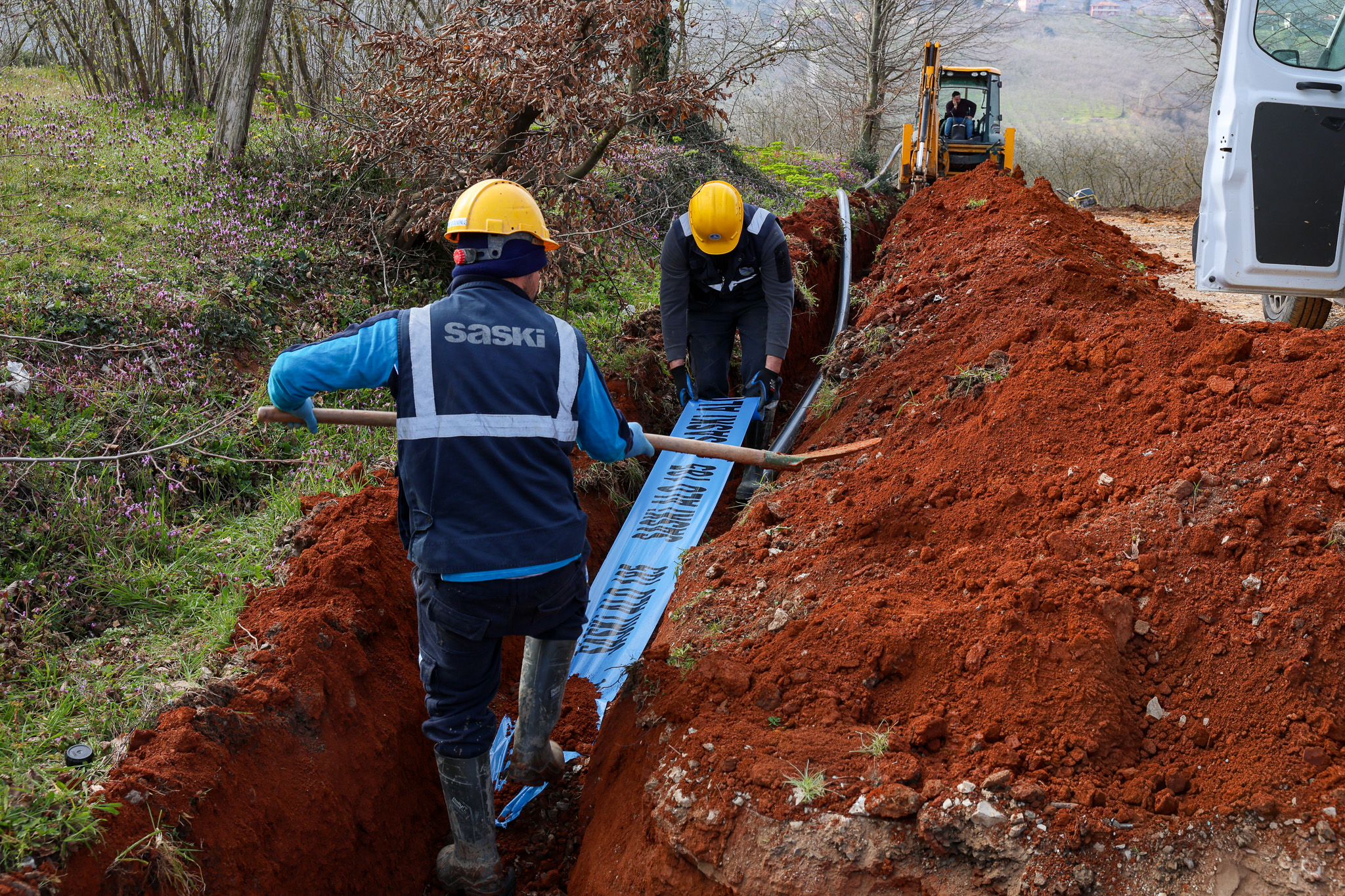 Karasu Kuyumcullu’nun içme suyu geleceği 8 kilometrelik hatla güvence altına alındı