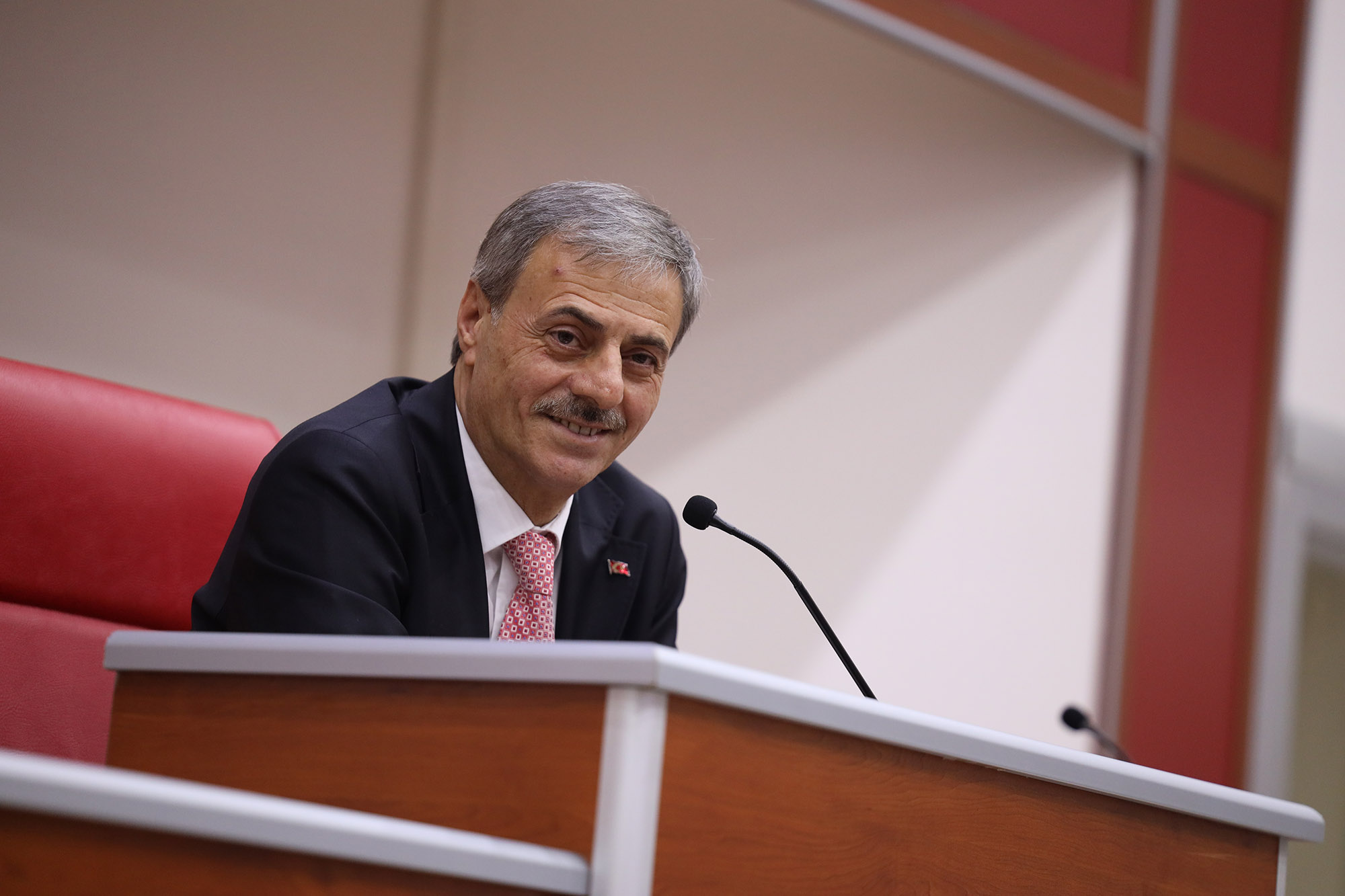 Sakarya’da tarihin en büyük sanat yatırımına meclis onayı