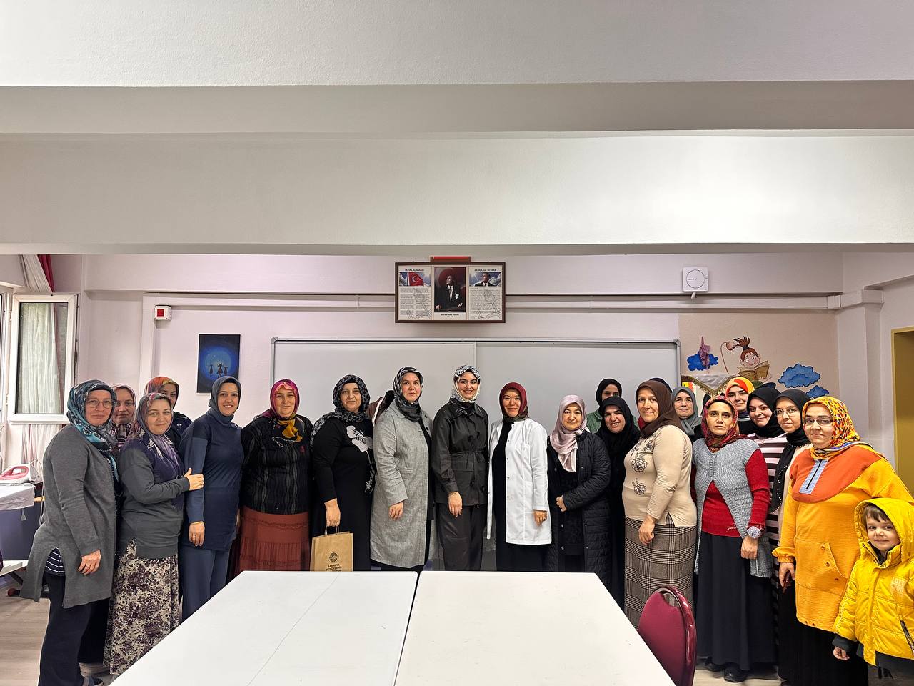 Büyükşehir’in uzmanları kırsalda “Kadın Kadına” projesi için sahaya indi