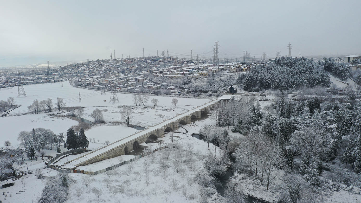 Sakarya beyaz örtüyle kartpostala dönüştü