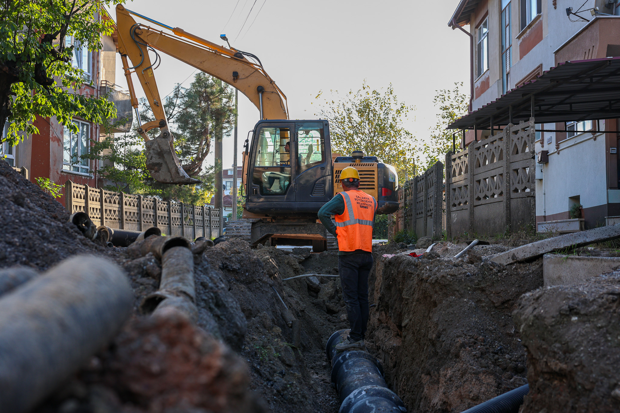 Güllük Mahallesi’nin altyapısı yoğun yağışlara karşı güvenli hale geliyor