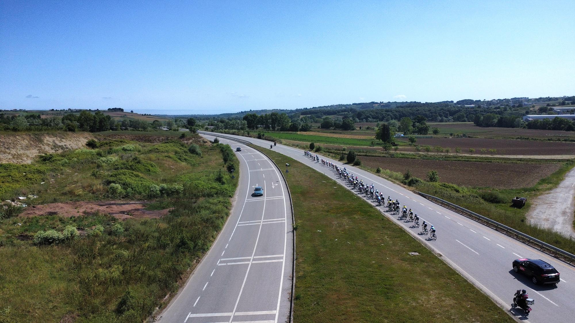 Tour Of heyecanı Sakarya’da sürüyor: Podyumda 2 Türk pedal