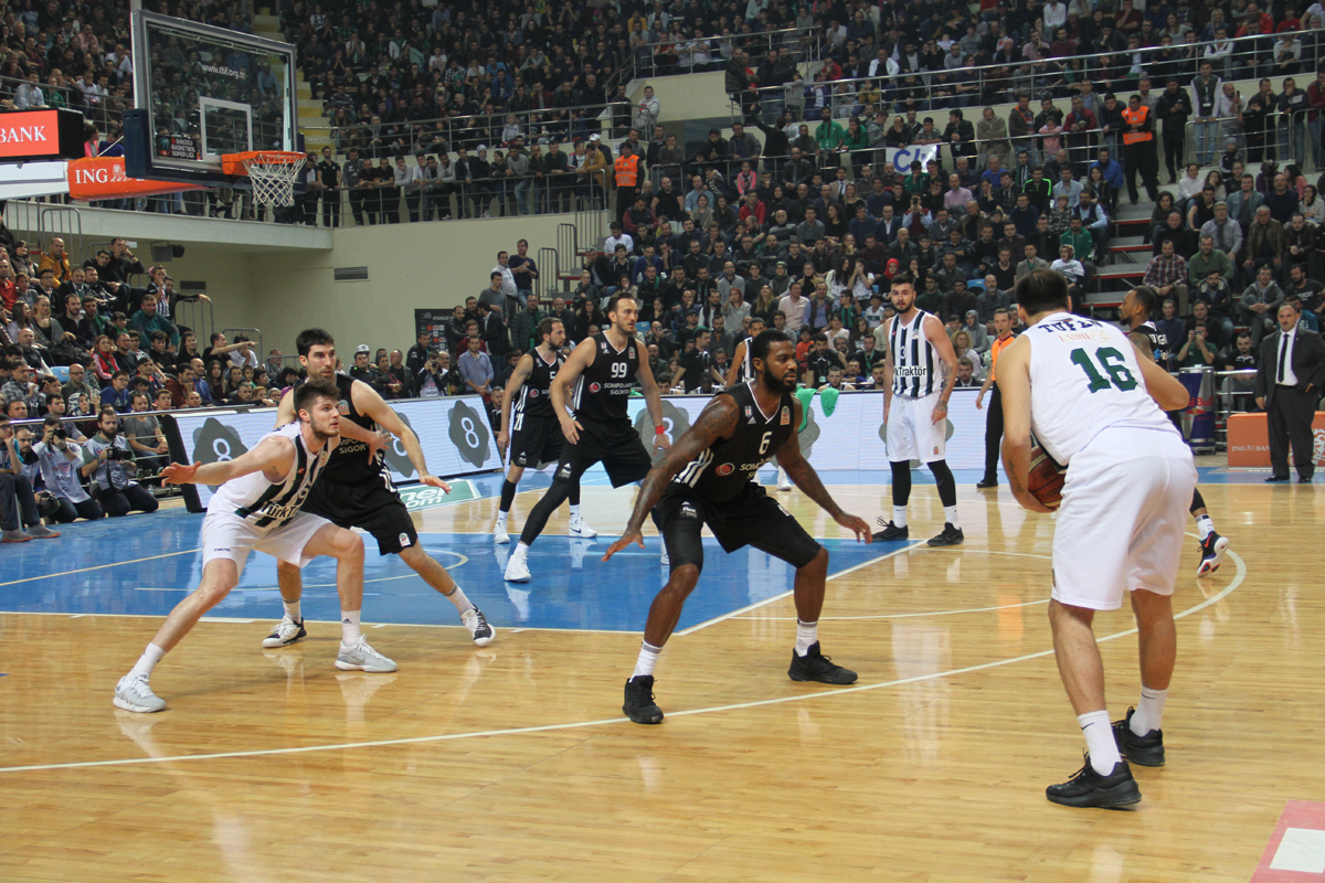 Büyükşehir Basket Beşiktaş’a mağlup oldu