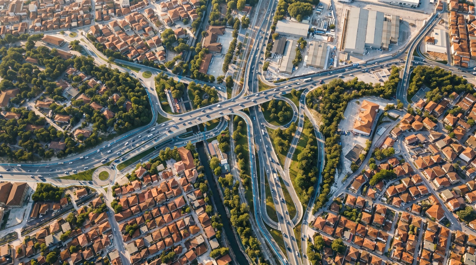 Mithatpaşa’da köprülü kavşak projesiyle ulaşım kesintisiz sağlanacak
