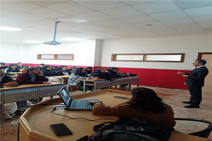 Büyükşehir, tarihi spor yatırımlarını üniversite gençliğiyle paylaştı