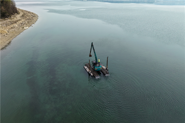 Sapanca Gölü’nün her bir karışı Büyükşehir’in takibinde: Tonlarca atık topladılar…