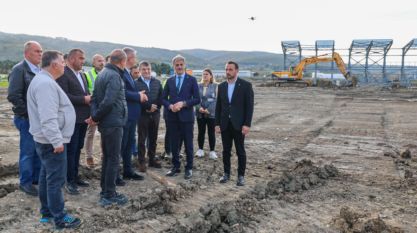 “Sakarya’nın her köşesinde gençlerimiz için spor tesisleri kazandırıyoruz”