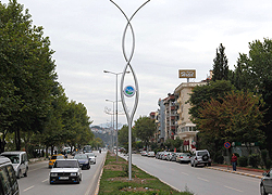 İzmit ve A.Menderes Caddesi Yenileniyor