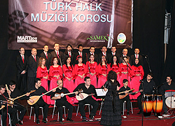 AKM'de Türkü Ziyafeti