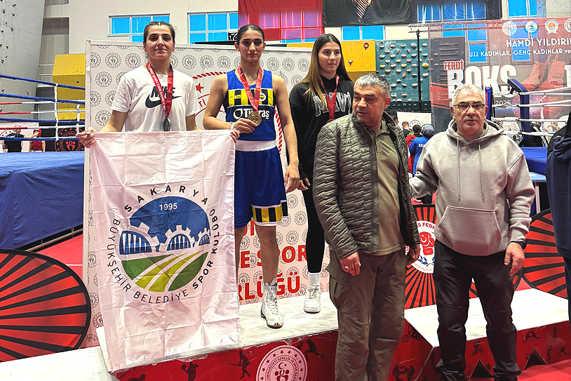 Büyükşehir sporcusu Ece’den gururlandıran başarı