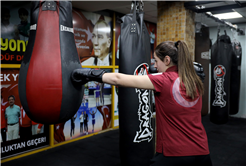 Sakarya’nın ringdeki parlayan yıldızı Ece Asude tarih yazmak istiyor