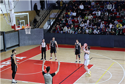 Büyükşehir basketbol galibiyetlere devam ediyor: 78-56