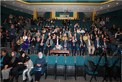 “Sanat toplumların ve şehirlerin gelişimine katkı sağlayan önemli başlıklardan biridir”