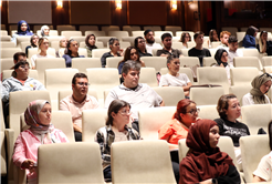 Büyükşehir’in KPSS adayları için destek programı AKM’de başladı