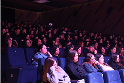 9. Liseler Arası Tiyatro Festivali’nde perde kapandı: Ödüller 7 Mayıs’ta sahiplerini buluyor