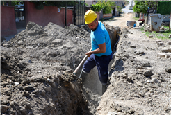 Mekece Mahallesi’nin 2 bin metrelik içme suyu hattı yenileniyor