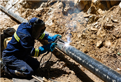 Küçükesence Mahallesi’nde yenilenen 6 bin 400 metrelik hat sayesinde su kayıpları son buldu