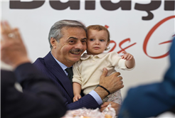 Yusuf Alemdar YADEM sakinleri ve çiftlerle aynı sofrada: “Aile, her şeydir”