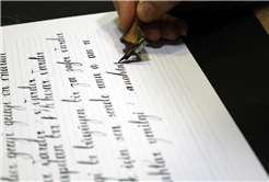 Sanatın incelikli dili: Kaligrafi ile her satır sanat eserine dönüşüyor