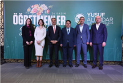 “Şehrimizde eğitime katkı sunacak projeleri bir bir hayata geçiriyoruz”