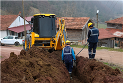 Kamışlı’da kaliteli hizmetin ikinci fazında 5 bin metrelik içme suyu hattı yenileniyor