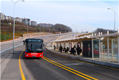 Sakarya’da metrobüsle 1 yıl: Rekor üstüne rekor kırdı….