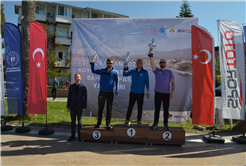 Büyükşehir kano takımı yarışları şampiyon olarak tamamladı