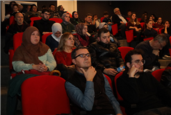 “Bildiğin Gibi Değil” OSM’de izlendi: Hafıza ve kardeşlik üzerine bir film